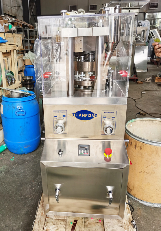 GZP - 9 EU Tooling Pill Tablet Press Machine لمختبر 12600 قطعة / ساعة 2.2KW