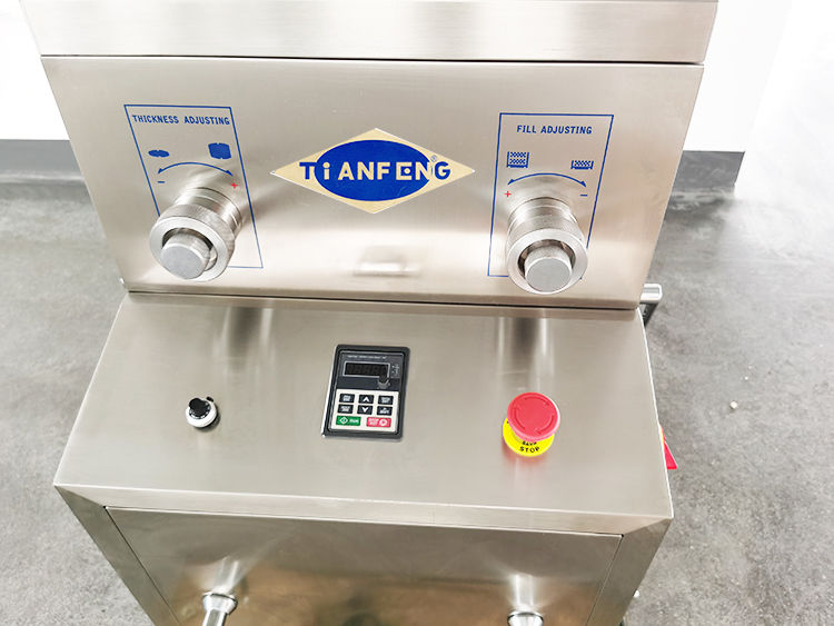 آلة ضغط أقراص لكمة EU B ZPE5 ZPE7 ZPE9 بحد أقصى ضغط 60 كيلو نيوتن وأبعاد سهلة الاستخدام 480 × 635 × 1100 ملم