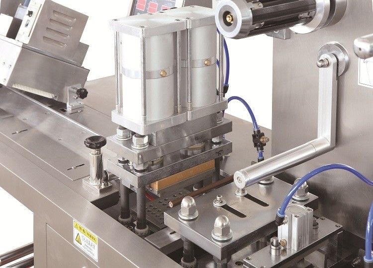 شقة Alu Alu Blister Alu Pvc Blister Packaging Machine Equipment