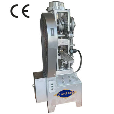 طبقة واحدة للكبسولات المخرجة فلور سلة طبقة الصحافة مع 60 KN الضغط و 2800 قطعة / ساعة القدرة